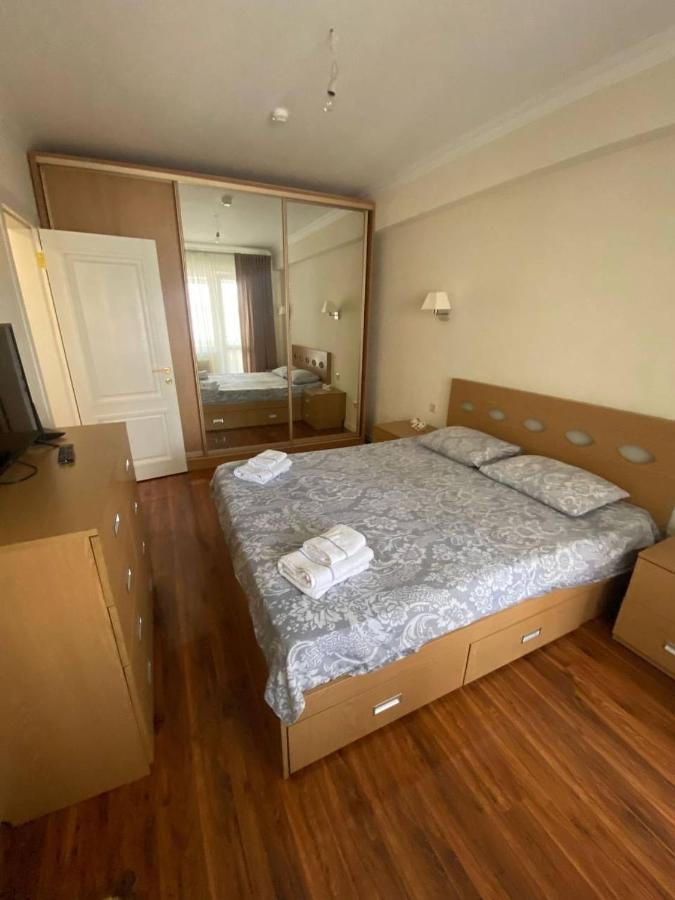 Appartement Avec 2 Chambres En Centre Ville Chisinau Exterior foto